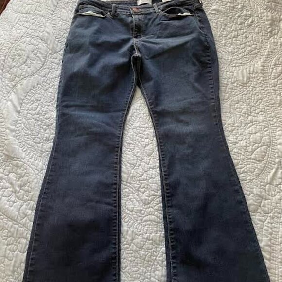 Denizen by Levi's Bootcut Jeans in Dark wash, size 16 - Picture 1 of 6